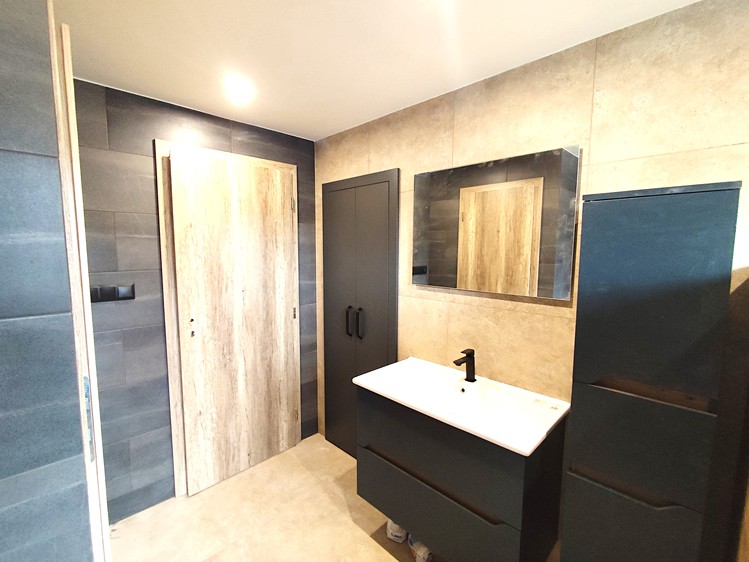 Pronájem rodinného domu 180 m², pozemek 645 m² - foto 4
