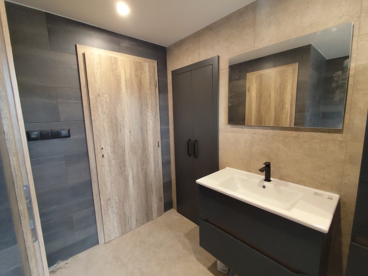Pronájem rodinného domu 180 m², pozemek 645 m² - foto 8
