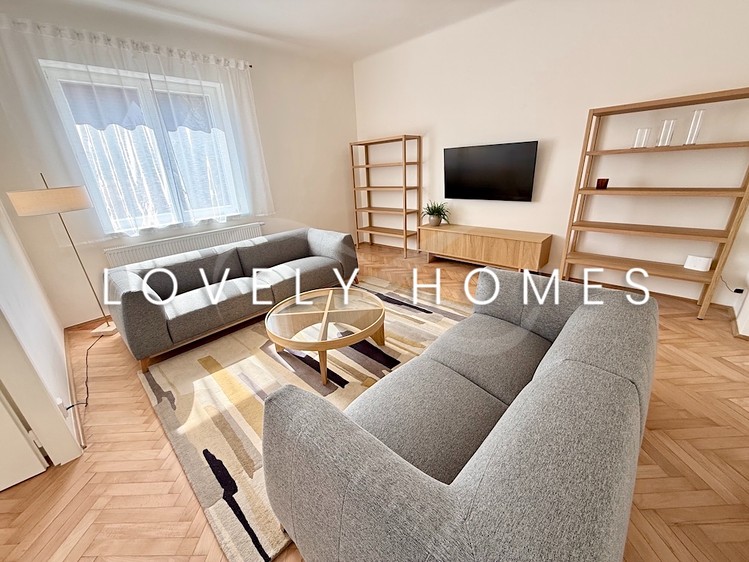 Pronájem rodinného domu 210 m², pozemek 1 100 m² - foto 3