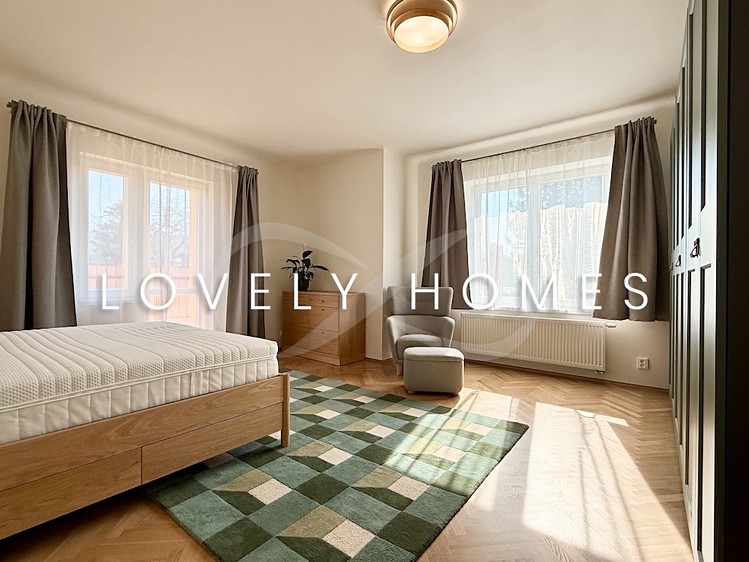 Pronájem rodinného domu 210 m², pozemek 1 100 m² - foto 6