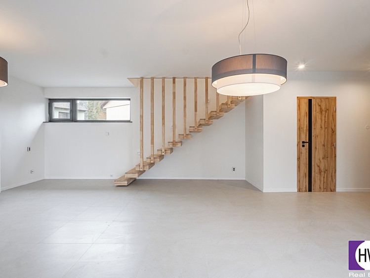 Pronájem rodinného domu 114 m², pozemek 80 m² - foto 3