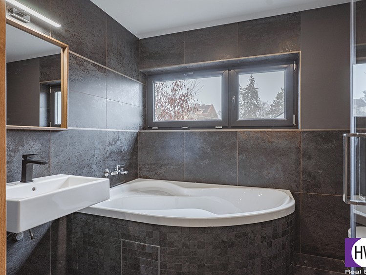 Pronájem rodinného domu 114 m², pozemek 80 m² - foto 7