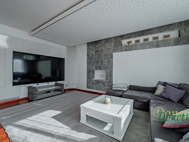 Pronájem rodinného domu 144 m², pozemek 351 m² - foto 3