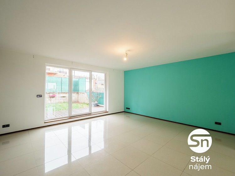 Pronájem rodinného domu 136 m², pozemek 67 m² - foto 3