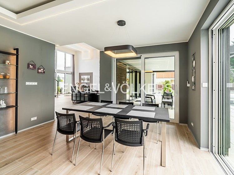 Pronájem  rodinného domu 237 m², pozemek 1 224 m² - foto 5