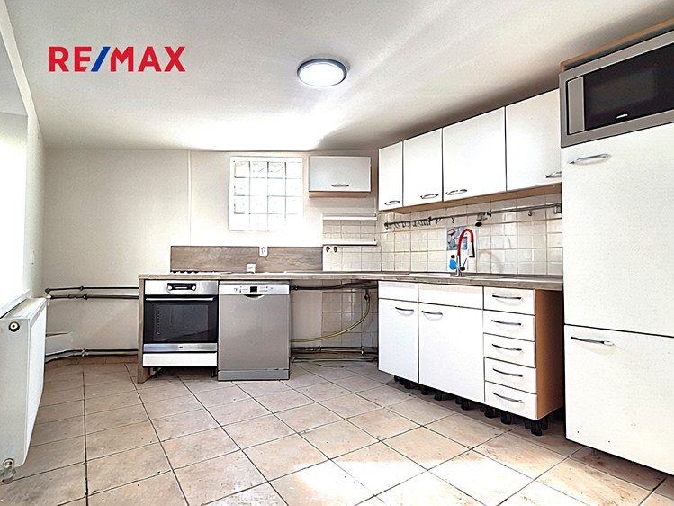 Pronájem rodinného domu 75 m², pozemek 108 m² - foto 2