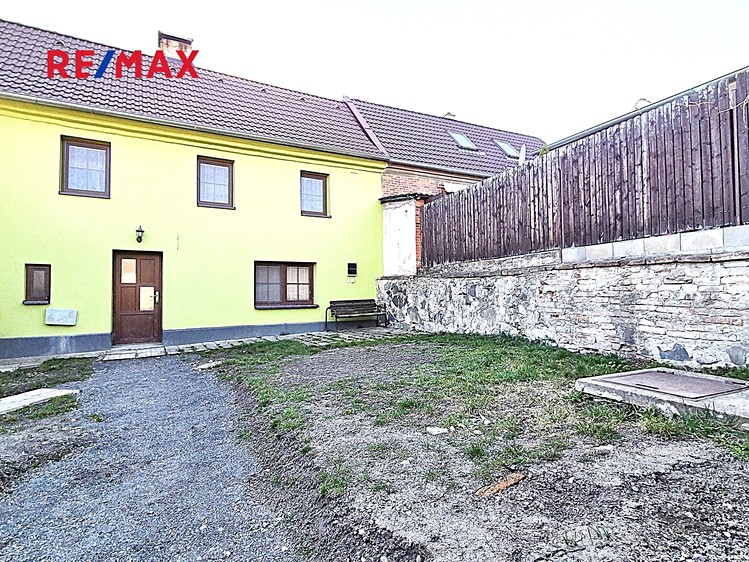 Pronájem rodinného domu 75 m², pozemek 108 m² - foto 1