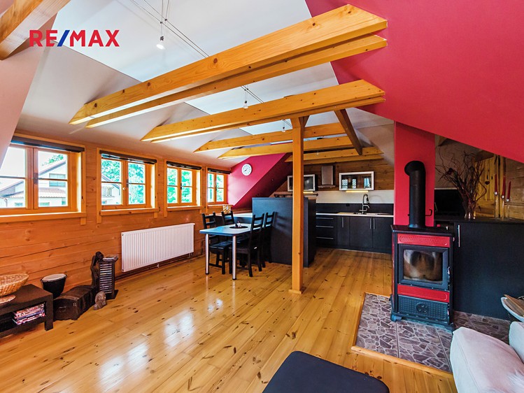 Pronájem rodinného domu 90 m², pozemek 327 m² - foto 6