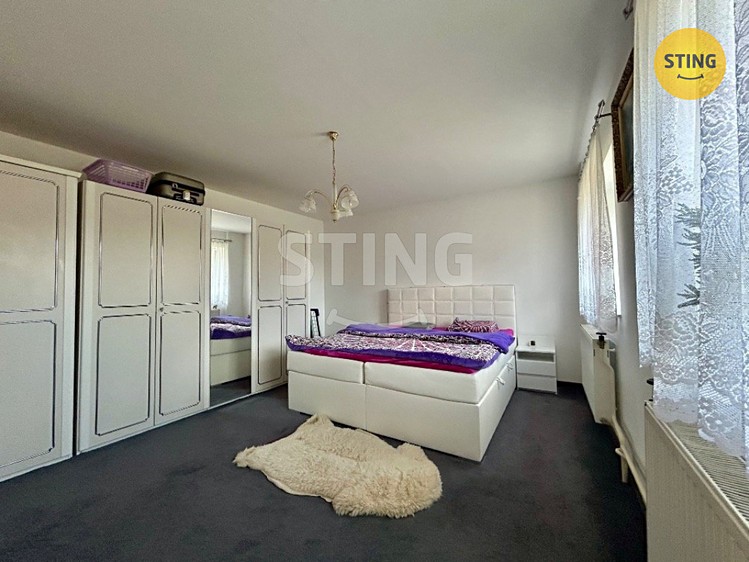 Pronájem  rodinného domu 170 m², pozemek 502 m² - foto 4