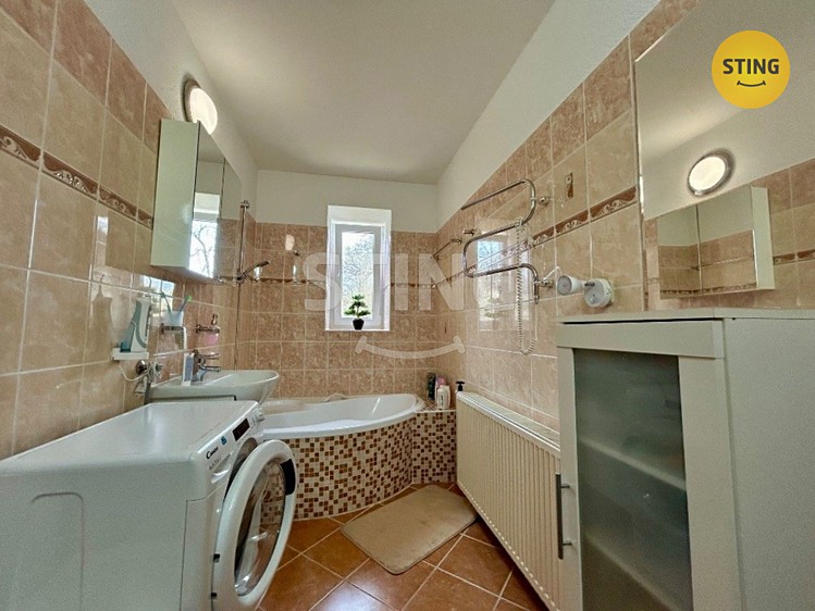 Pronájem  rodinného domu 170 m², pozemek 502 m² - foto 6