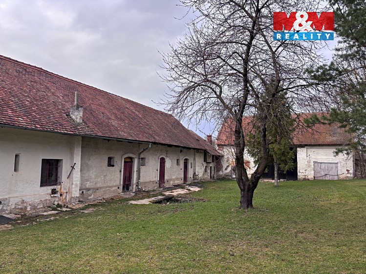 Pronájem  zemědělské usedlosti 253 m², pozemek 9 482 m² - foto 4