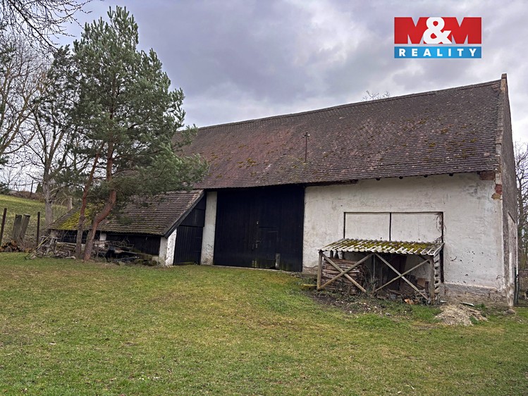 Pronájem  zemědělské usedlosti 253 m², pozemek 9 482 m² - foto 5