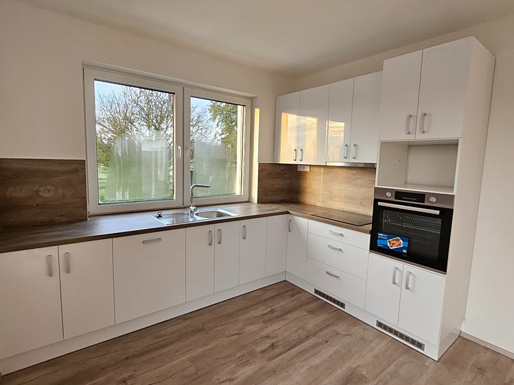 Pronájem rodinného domu 120 m², pozemek 470 m² - foto 2