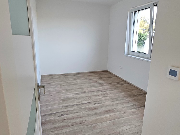 Pronájem rodinného domu 120 m², pozemek 470 m² - foto 5