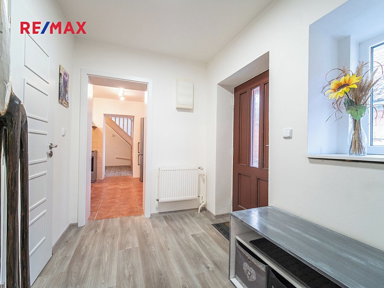 Pronájem rodinného domu 101 m², pozemek 226 m² - foto 3