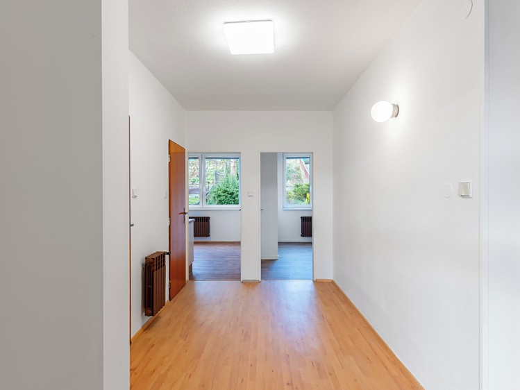 Pronájem rodinného domu 200 m², pozemek 434 m² - foto 7