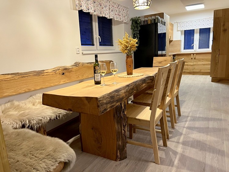 Pronájem rodinného domu 151 m², pozemek 733 m² - foto 2