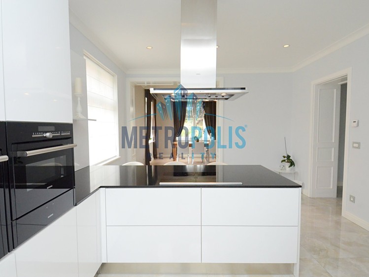 Pronájem rodinného domu 241 m², pozemek 150 m² - foto 7