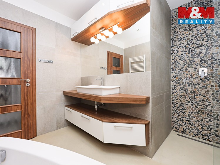 Pronájem  rodinného domu 86 m², pozemek 533 m² - foto 8