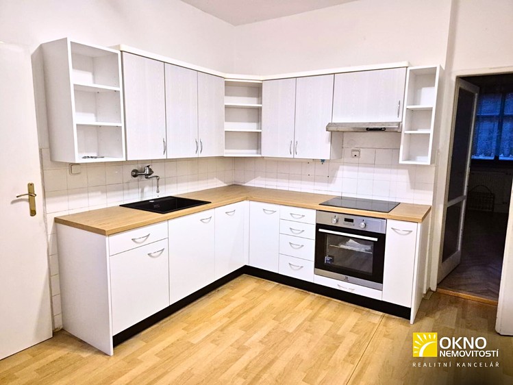 Pronájem rodinného domu 100 m², pozemek 791 m² - foto 2