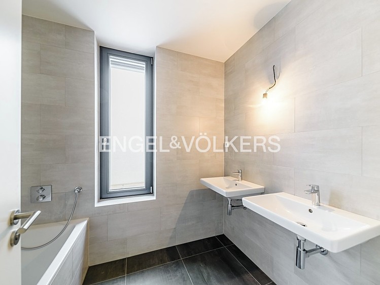 Pronájem rodinného domu 194 m², pozemek 226 m² - foto 7