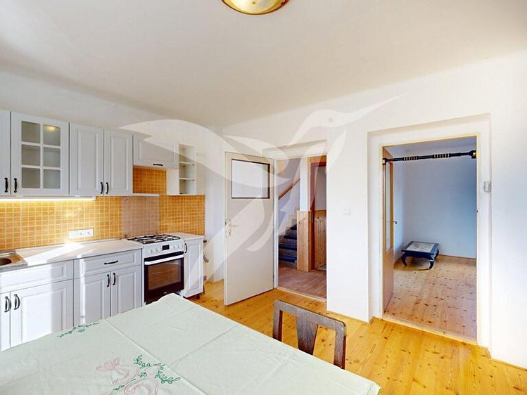 Pronájem rodinného domu 91 m², pozemek 240 m² - foto 1