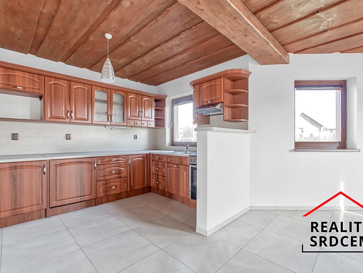 Pronájem rodinného domu 105 m², pozemek 1 749 m² - foto 4
