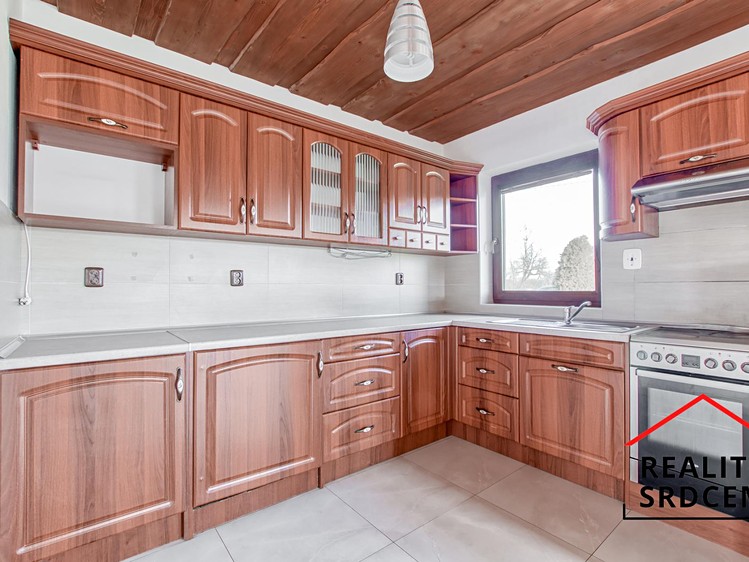 Pronájem rodinného domu 105 m², pozemek 1 749 m² - foto 5