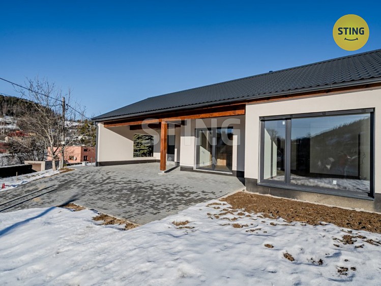 Pronájem rodinného domu 126 m², pozemek 1 456 m² - foto 2