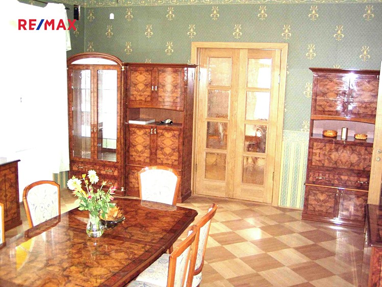 Pronájem vily 700 m², pozemek 7 473 m² - foto 8