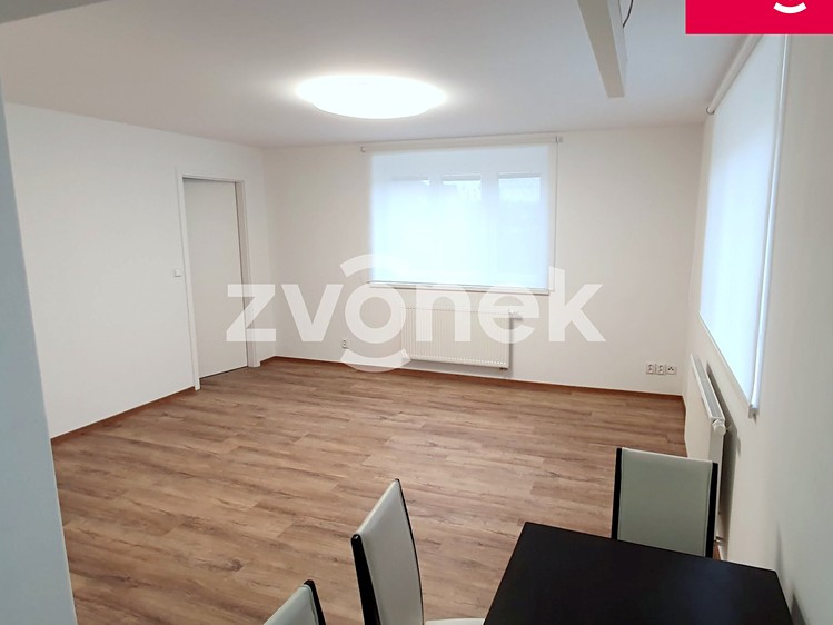 Pronájem rodinného domu 150 m², pozemek 350 m² - foto 7