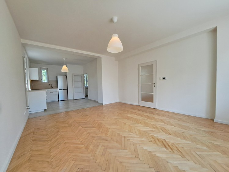 Pronájem rodinného domu 250 m², pozemek 730 m² - foto 6