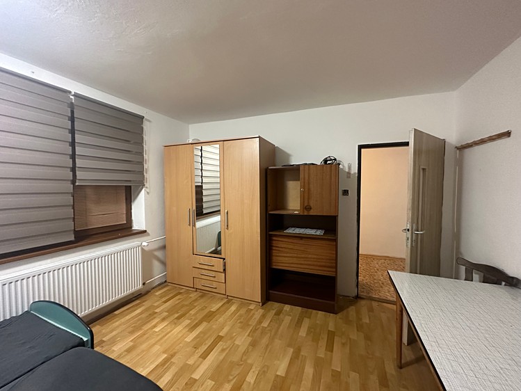 Pronájem rodinného domu 140 m², pozemek 695 m² - foto 3