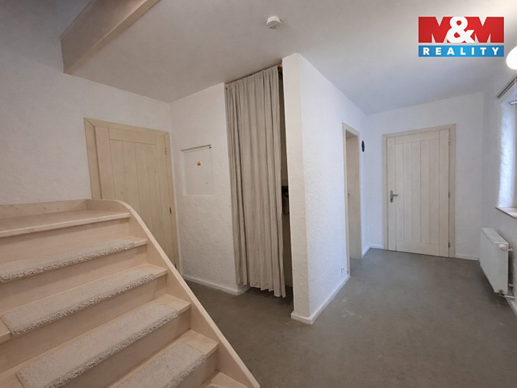 Pronájem  rodinného domu 143 m², pozemek 136 m² - foto 6