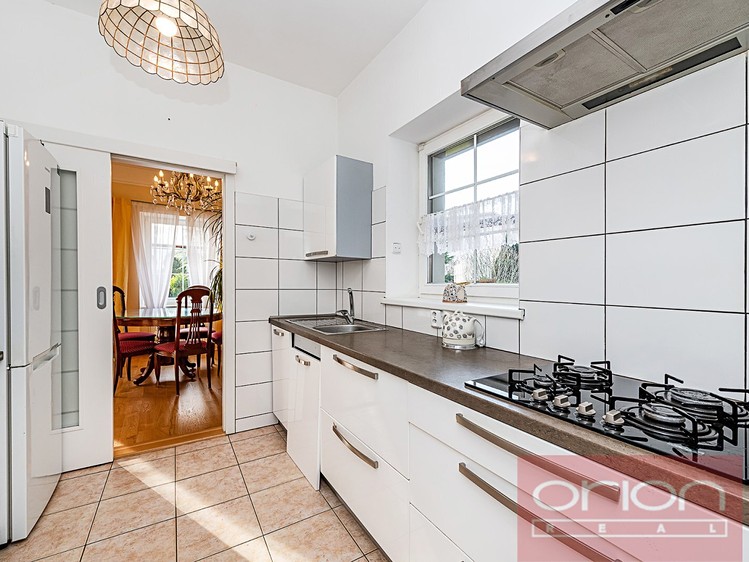 Pronájem rodinného domu 350 m², pozemek 800 m² - foto 5