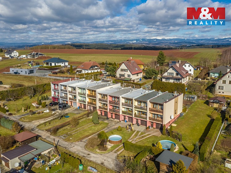 Pronájem rodinného domu 215 m², pozemek 285 m² - foto 4