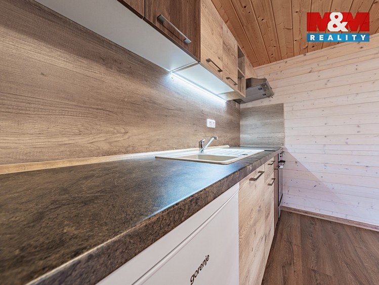 Pronájem  rodinného domu 55 m², pozemek 820 m² - foto 3