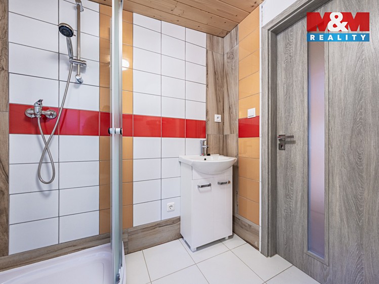 Pronájem  rodinného domu 55 m², pozemek 820 m² - foto 6