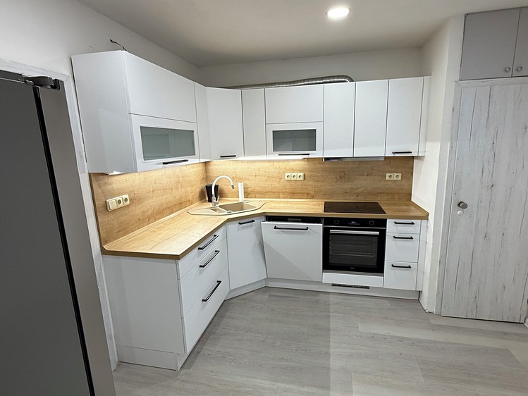 Pronájem rodinného domu 98 m², pozemek 137 m² - foto 4