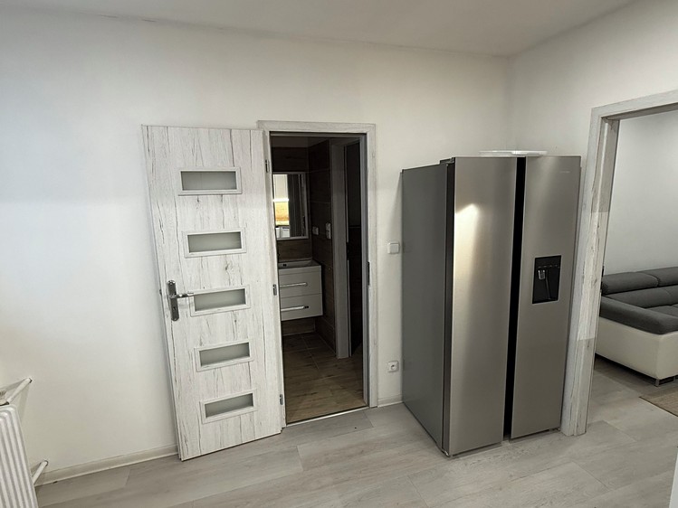 Pronájem rodinného domu 98 m², pozemek 137 m² - foto 5