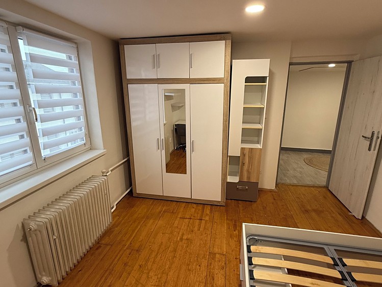Pronájem rodinného domu 98 m², pozemek 137 m² - foto 8