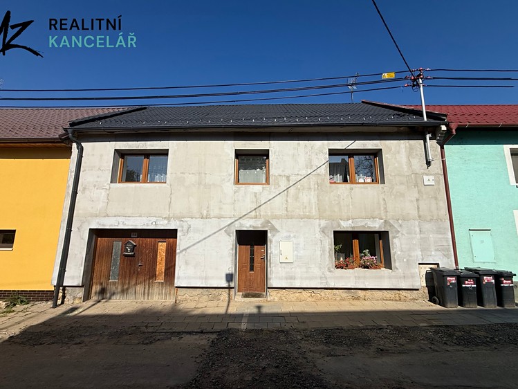 Pronájem rodinného domu 260 m², pozemek 502 m² - foto 2