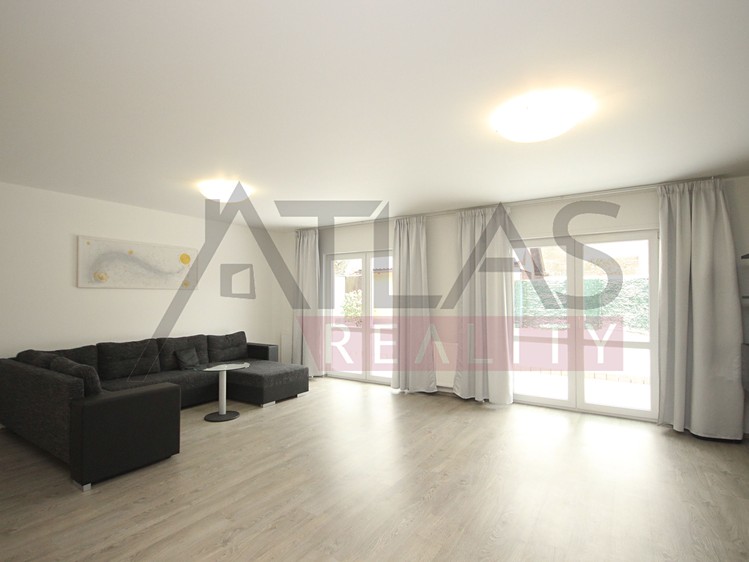 Pronájem rodinného domu 170 m², pozemek 400 m² - foto 2