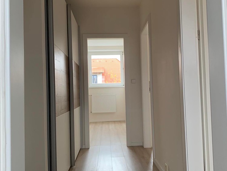 Pronájem rodinného domu 236 m², pozemek 350 m² - foto 8