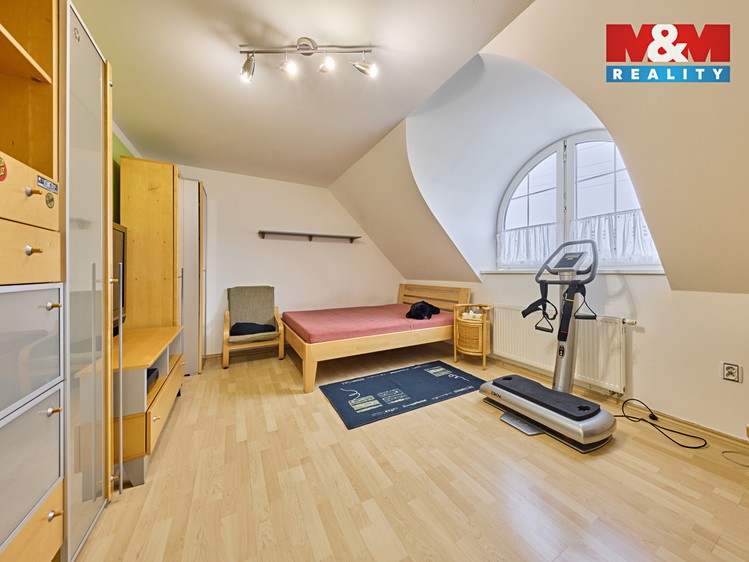 Pronájem  rodinného domu 150 m², pozemek 2 053 m² - foto 7