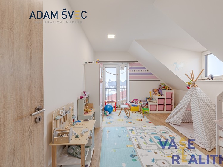 Pronájem rodinného domu 125 m², pozemek 1 006 m² - foto 6