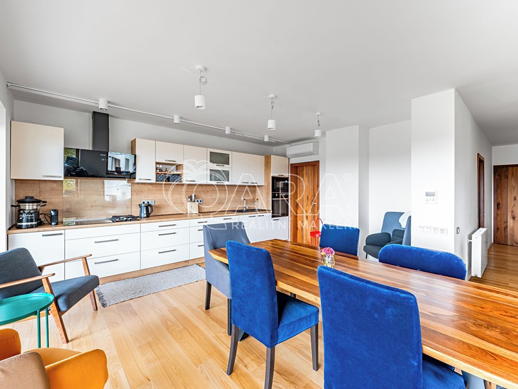 Pronájem vily 393 m², pozemek 775 m² - foto 4