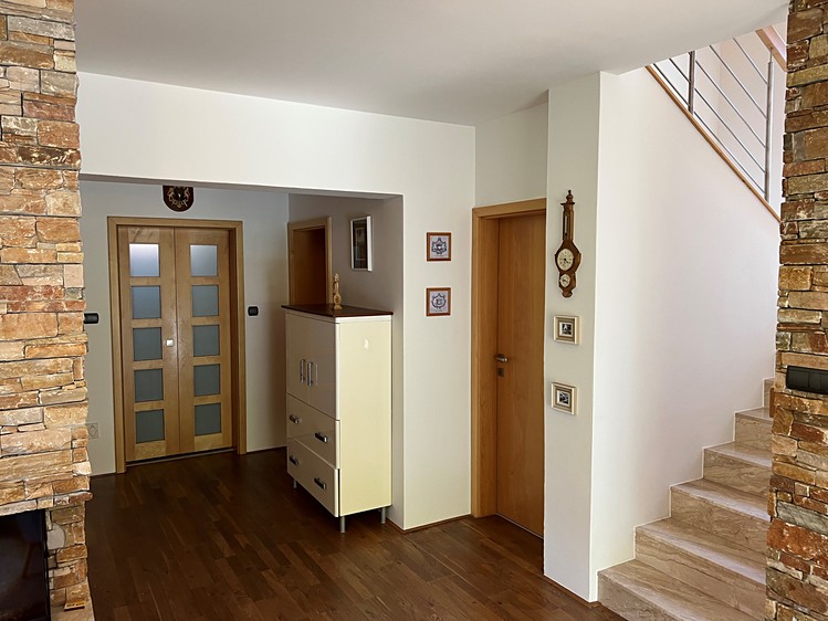 Pronájem rodinného domu 163 m², pozemek 480 m² - foto 4