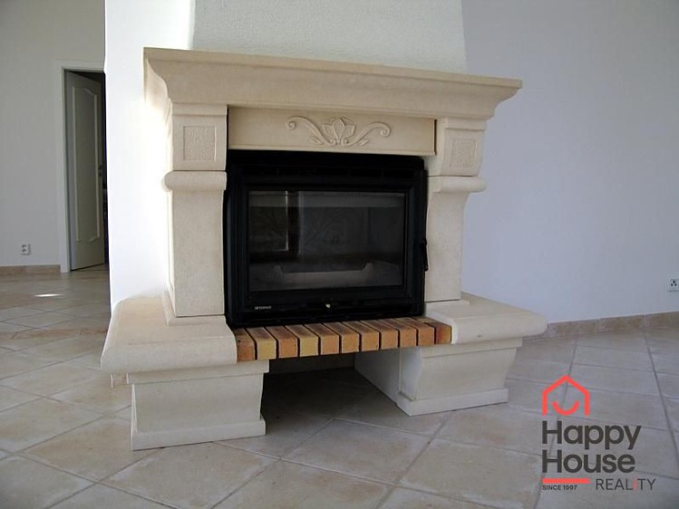 Pronájem  rodinného domu 243 m², pozemek 675 m² - foto 8