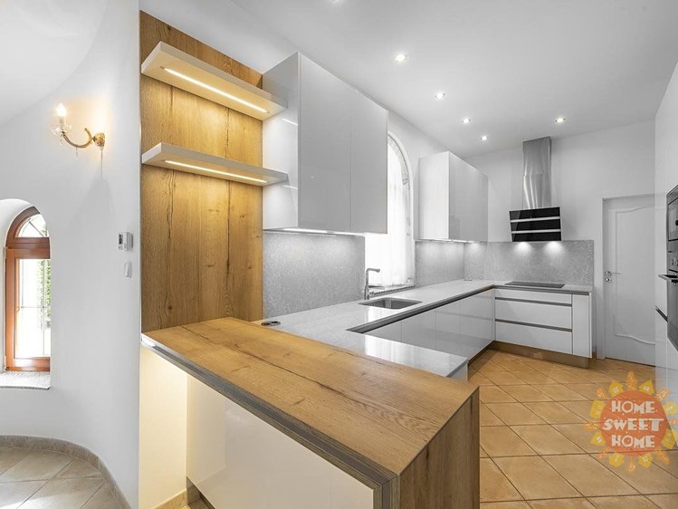 Pronájem vily 243 m², pozemek 380 m² - foto 3